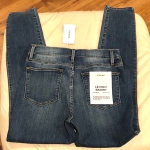 Frame Le High Skinny Jeans